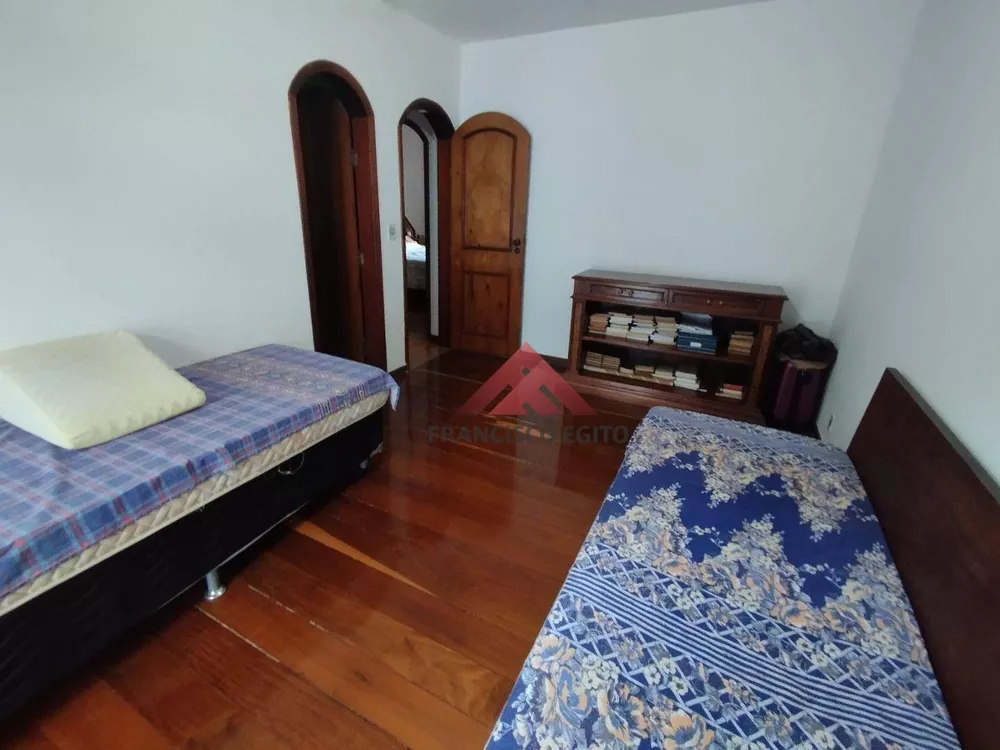 Casa, 7 quartos, 485 m² - Foto 9