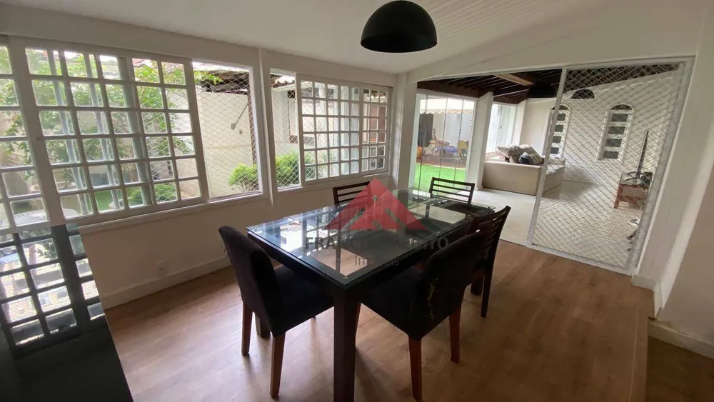 Apartamento, 4 quartos, 240 m² - Foto 1