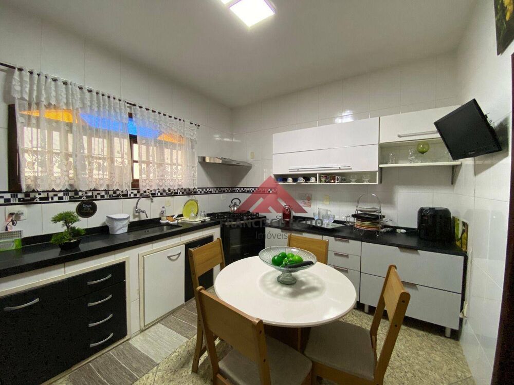 Casa, 3 quartos, 143 m² - Foto 12