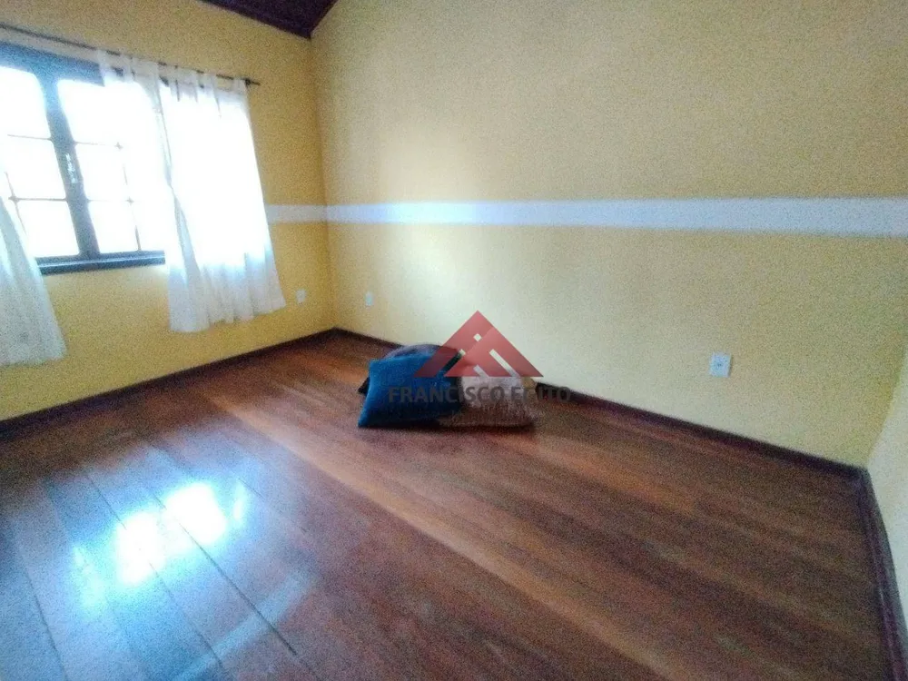 Casa, 3 quartos, 255 m² - Foto 28