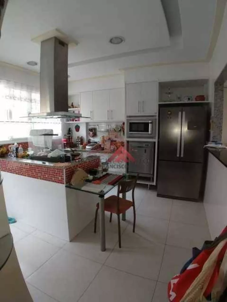 Casa, 2 quartos, 300 m² - Foto 24