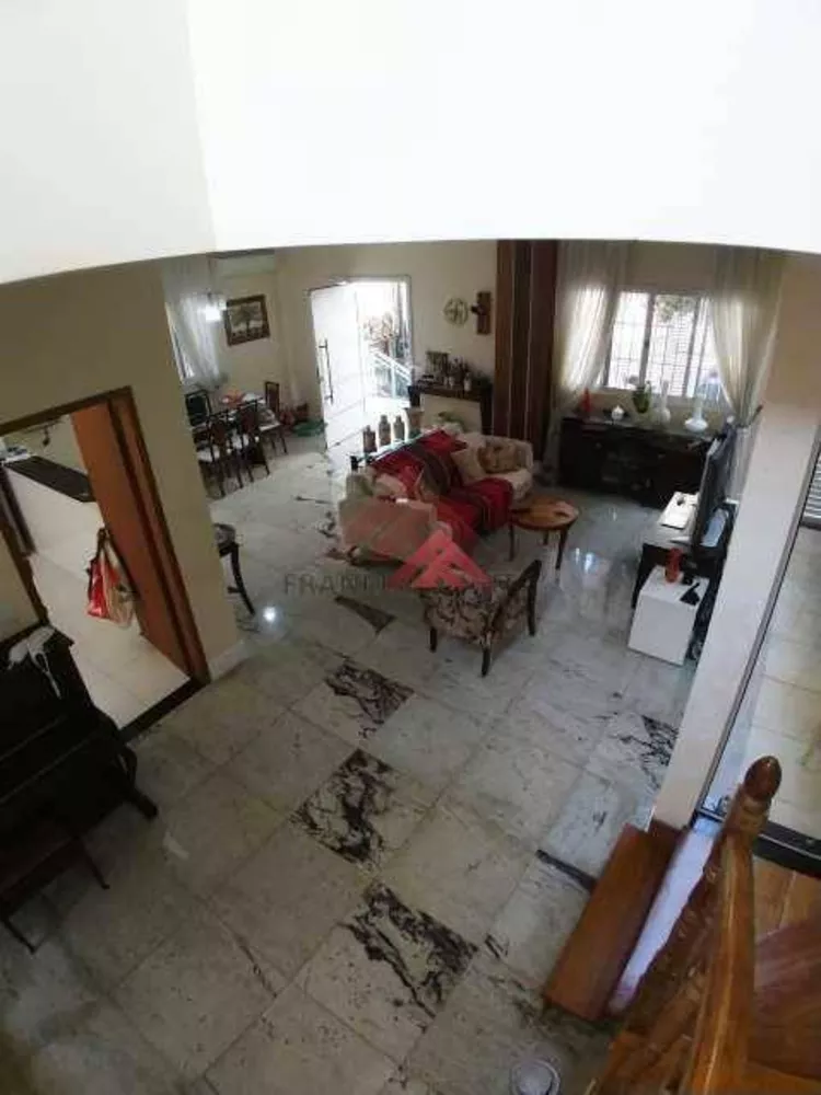Casa, 2 quartos, 300 m² - Foto 18