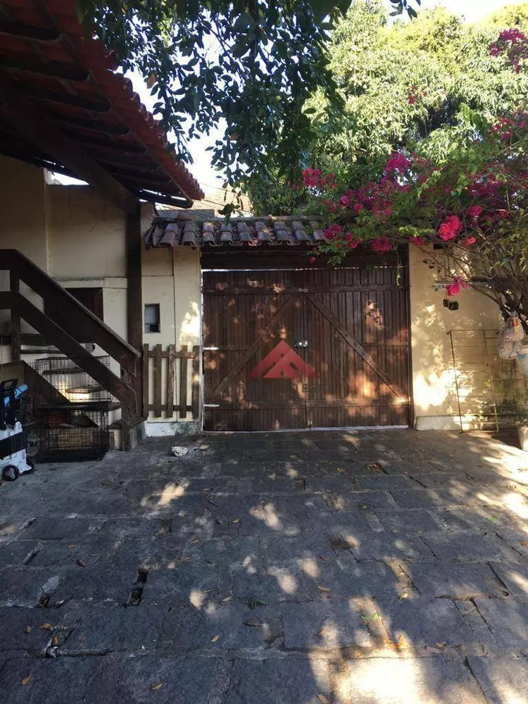 Casa, 4 quartos, 350 m² - Foto 11