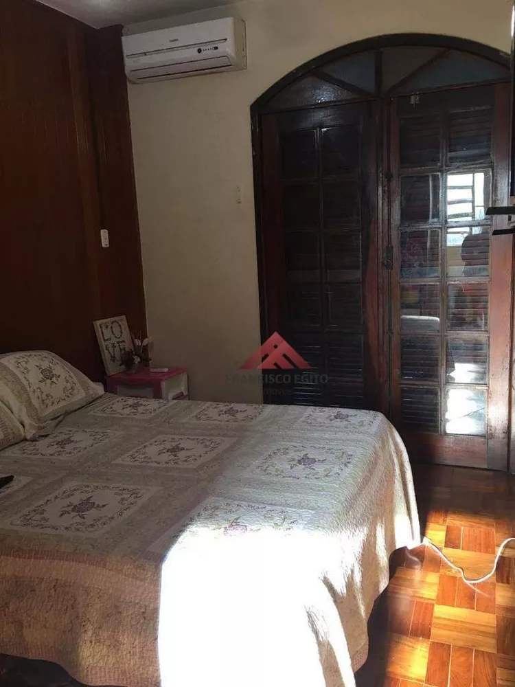 Casa, 4 quartos, 350 m² - Foto 14
