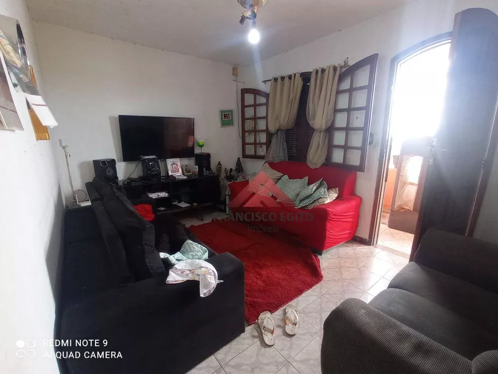 Casa à venda com 3 quartos, 360m² - Foto 2