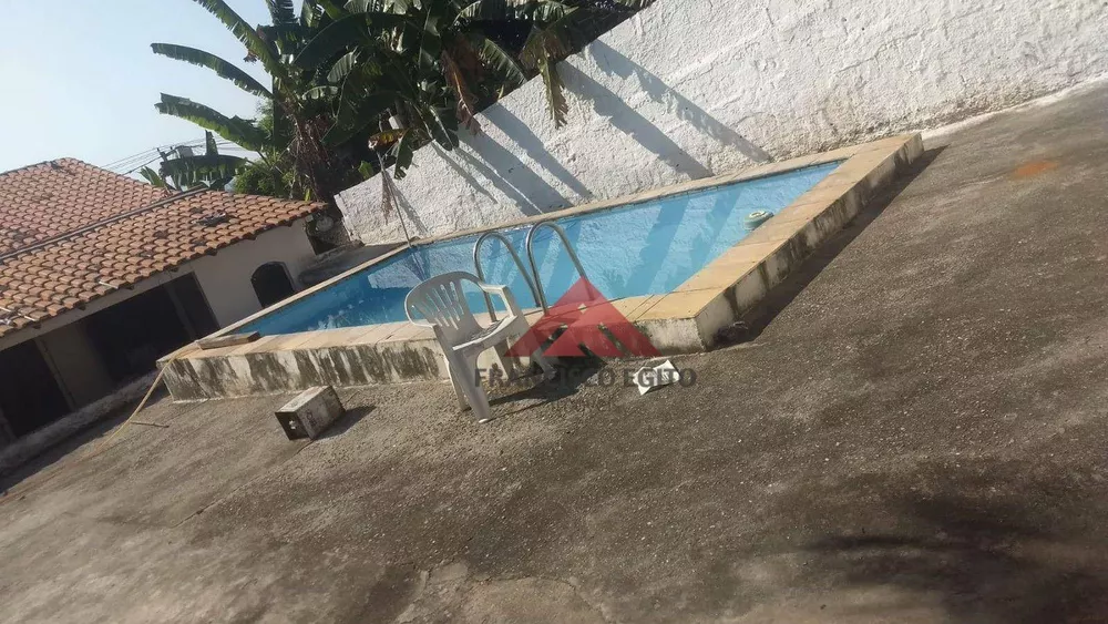 Casa, 3 quartos, 360 m² - Foto 11