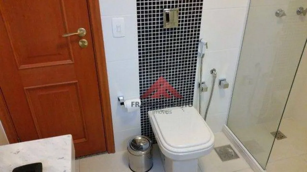 Apartamento, 3 quartos, 215 m² - Foto 11