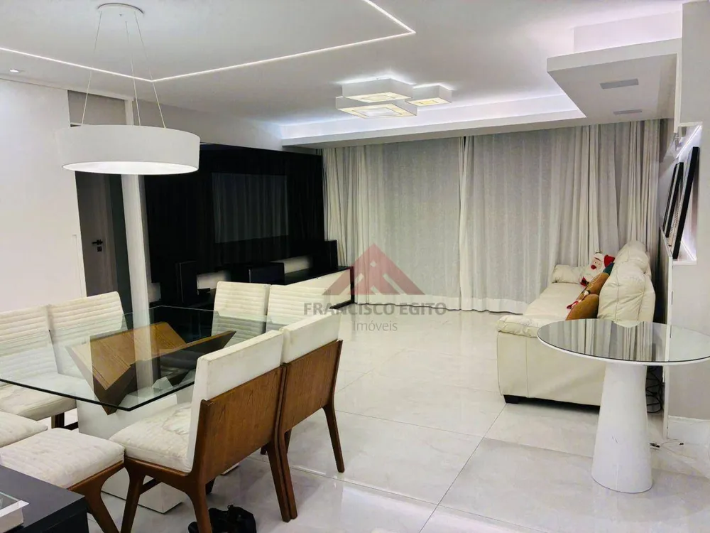 Apartamento, 3 quartos, 240 m² - Foto 2