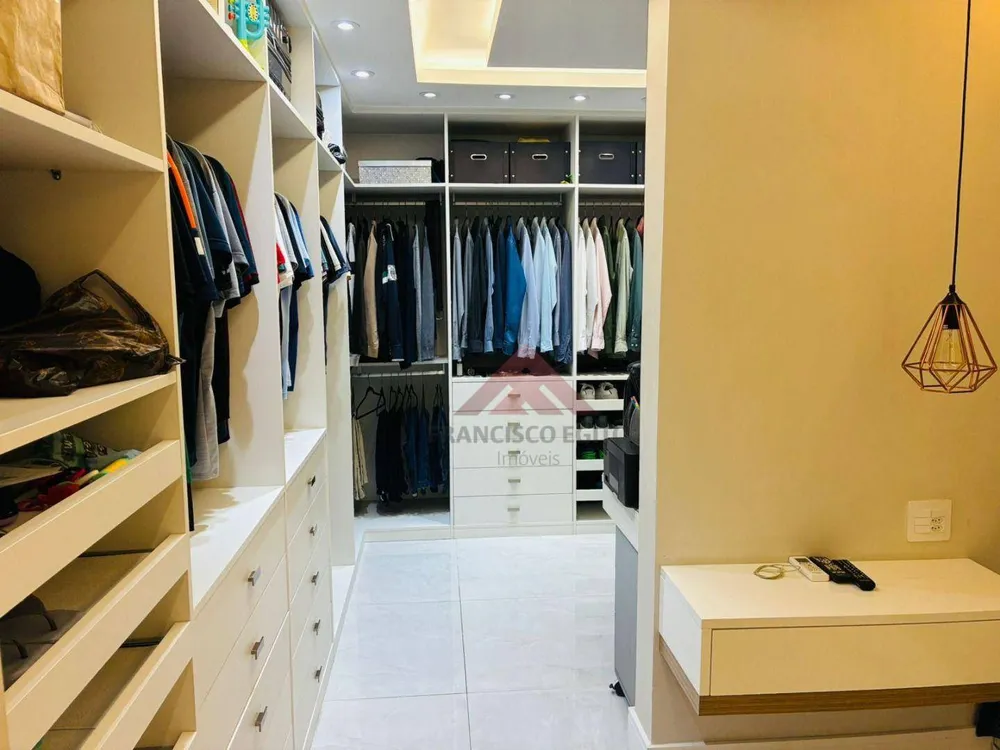 Apartamento, 3 quartos, 240 m² - Foto 12