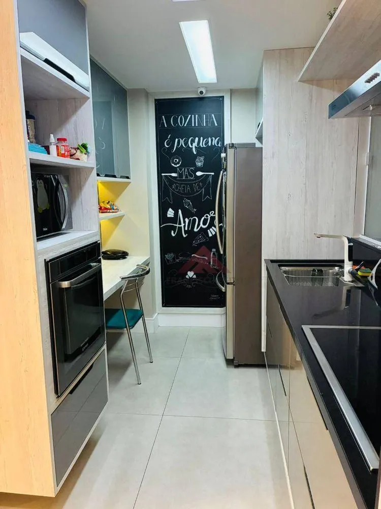 Apartamento, 3 quartos, 240 m² - Foto 31