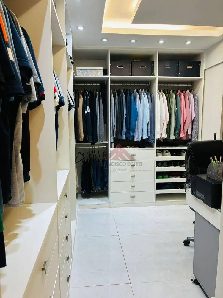 Apartamento, 3 quartos, 240 m² - Foto 14