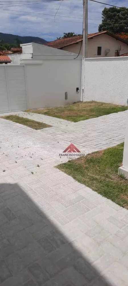 Casa, 3 quartos, 251 m² - Foto 2