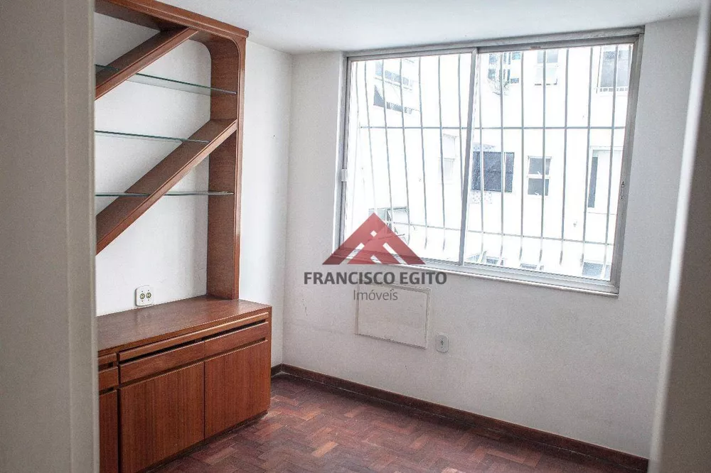 Apartamento à venda com 4 quartos, 172m² - Foto 4