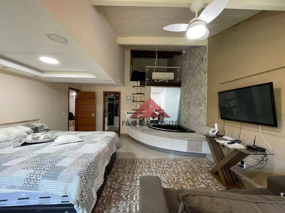 Casa, 4 quartos, 306 m² - Foto 4