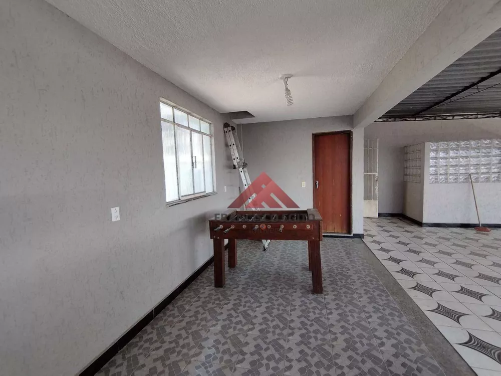 Casa, 4 quartos, 286 m² - Foto 36