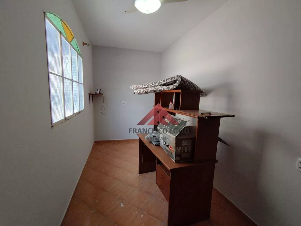 Casa, 4 quartos, 286 m² - Foto 24