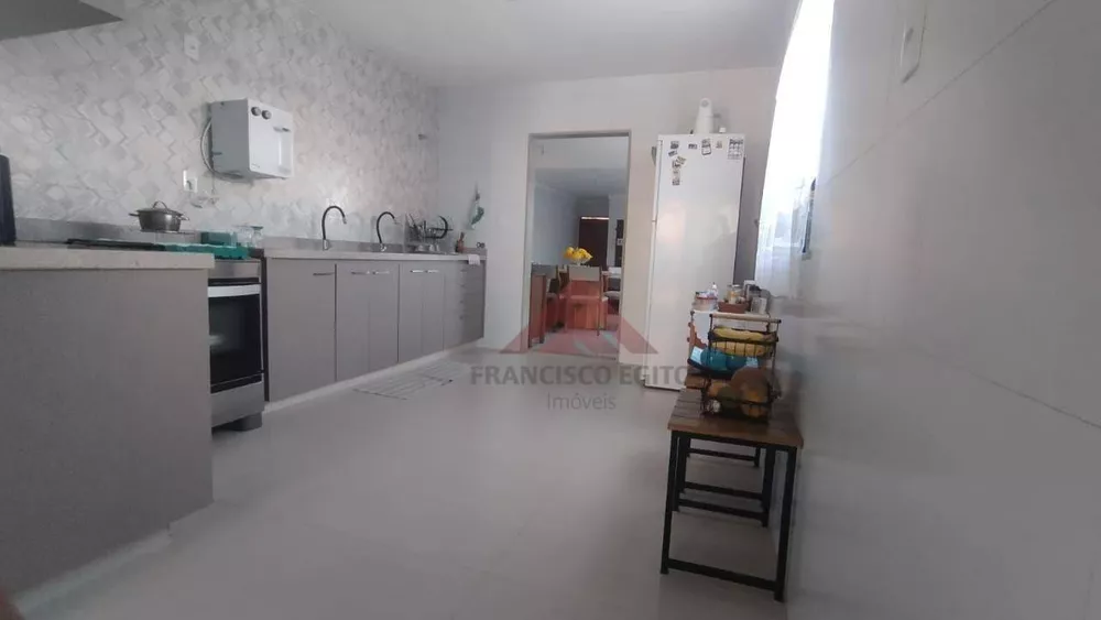 Casa, 4 quartos, 172 m² - Foto 4