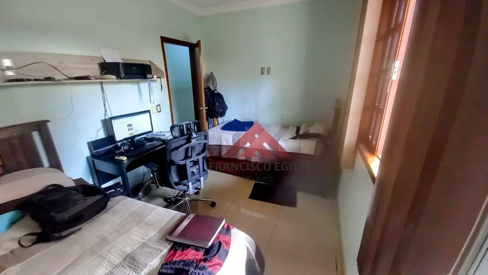 Casa, 3 quartos, 351 m² - Foto 14