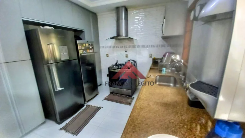 Casa, 3 quartos, 351 m² - Foto 9