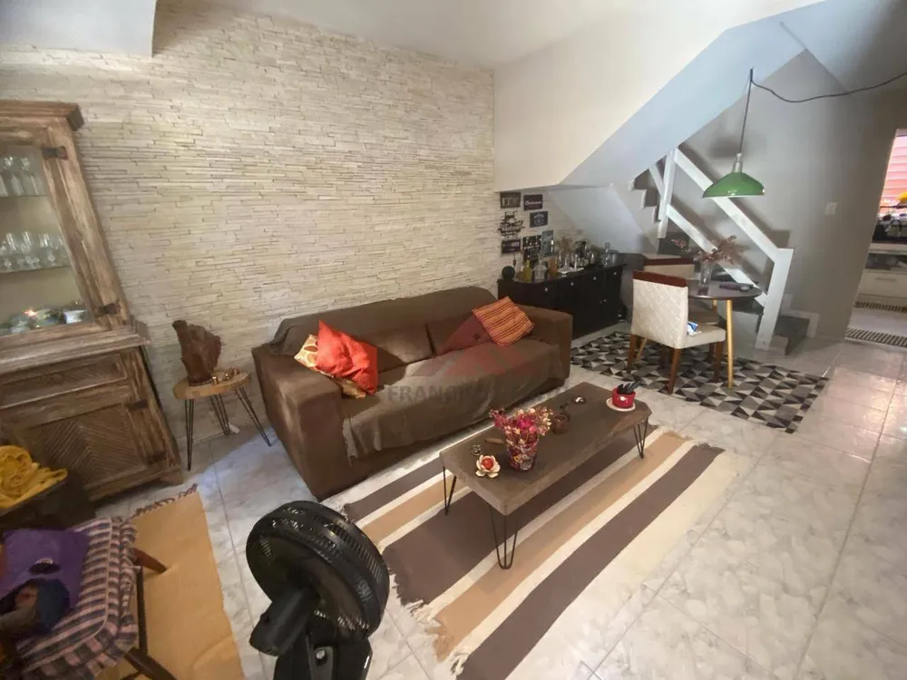 Casa, 3 quartos, 170 m² - Foto 2