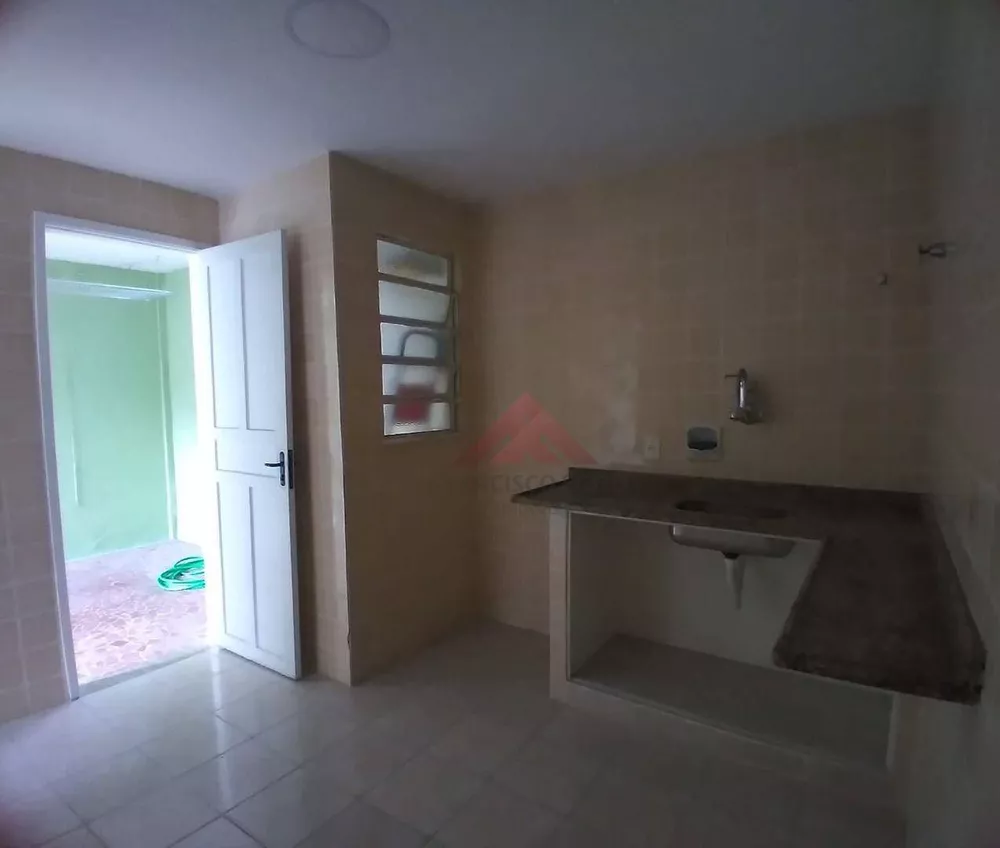 Casa, 2 quartos, 100 m² - Foto 3