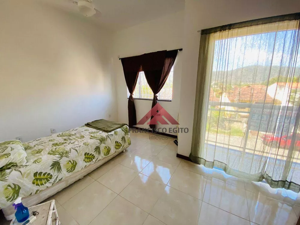 Casa, 4 quartos, 217 m² - Foto 13