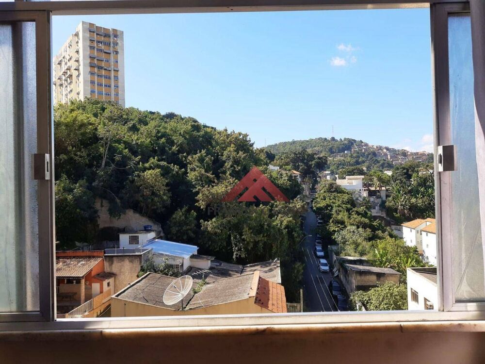 Apartamento à venda com 1 quarto, 56m² - Foto 1