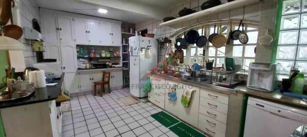 Casa, 5 quartos, 600 m² - Foto 13