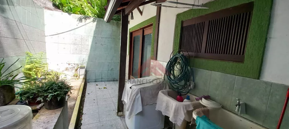 Casa, 5 quartos, 600 m² - Foto 25