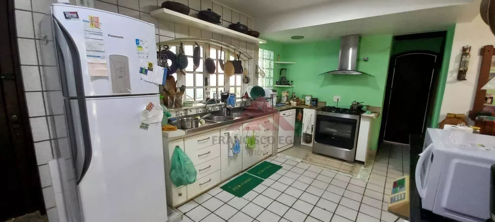 Casa, 5 quartos, 600 m² - Foto 31