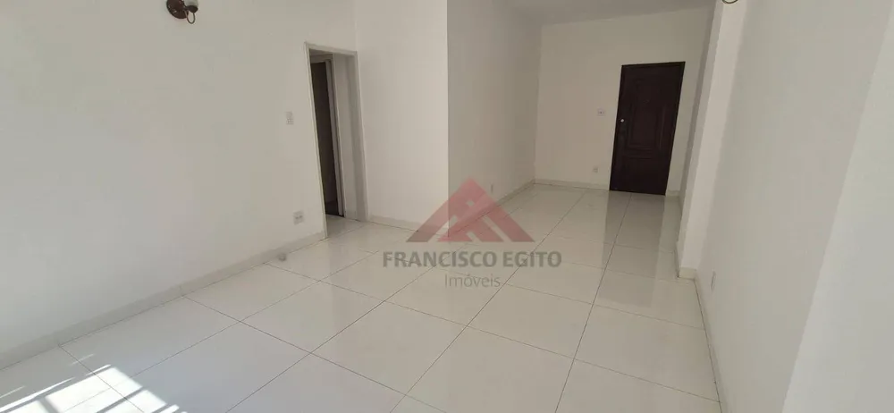 Apartamento, 3 quartos, 100 m² - Foto 2