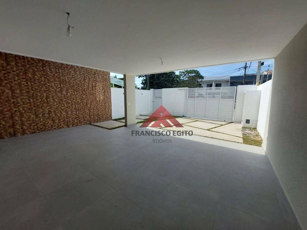 Casa à venda com 4 quartos, 214m² - Foto 4