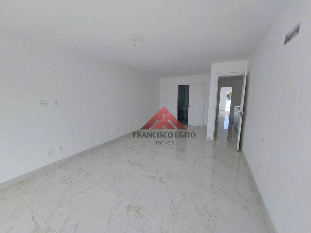 Casa à venda com 4 quartos, 214m² - Foto 3