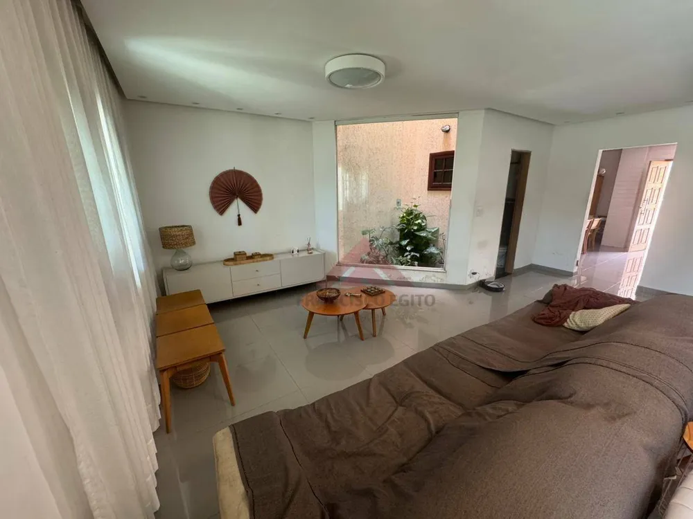 Casa, 5 quartos, 350 m² - Foto 3