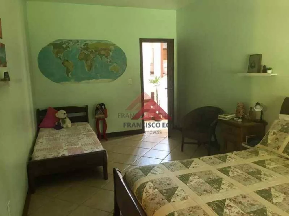 Casa, 3 quartos, 1023 m² - Foto 27