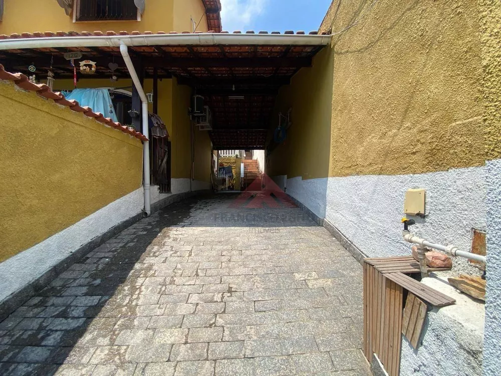 Casa, 3 quartos, 250 m² - Foto 16