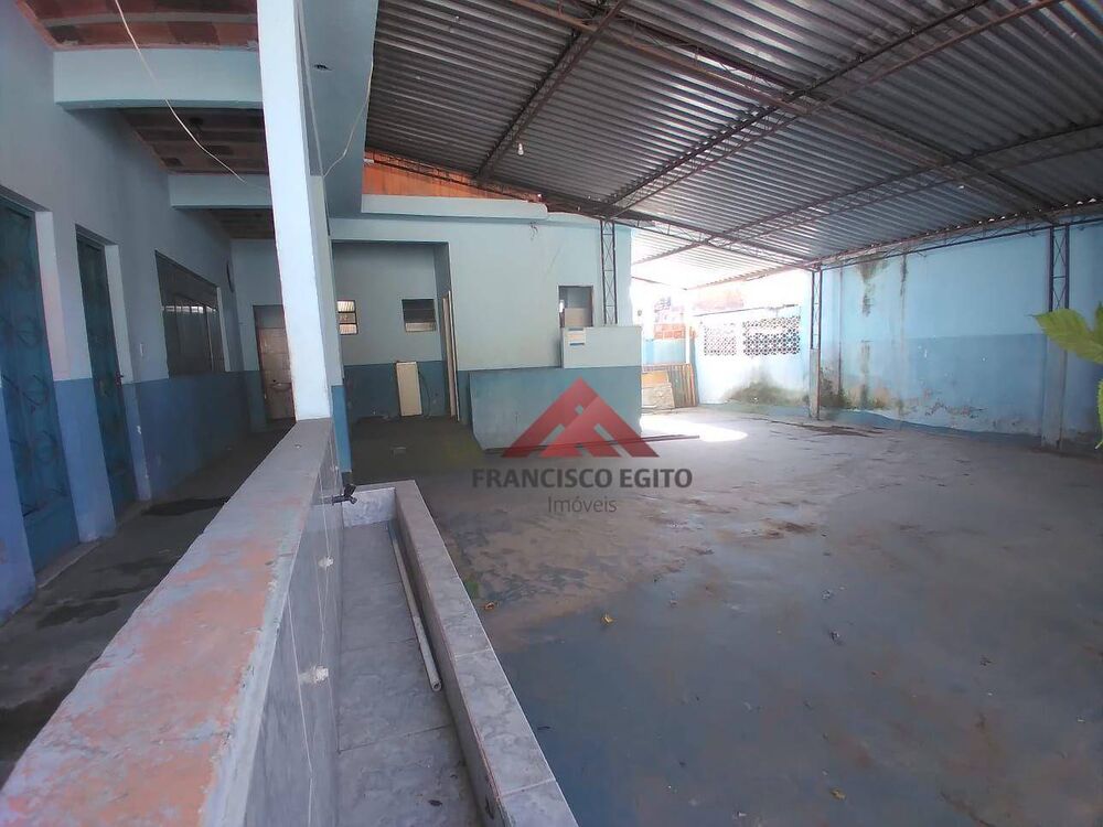 Prédio Inteiro à venda, 200m² - Foto 2