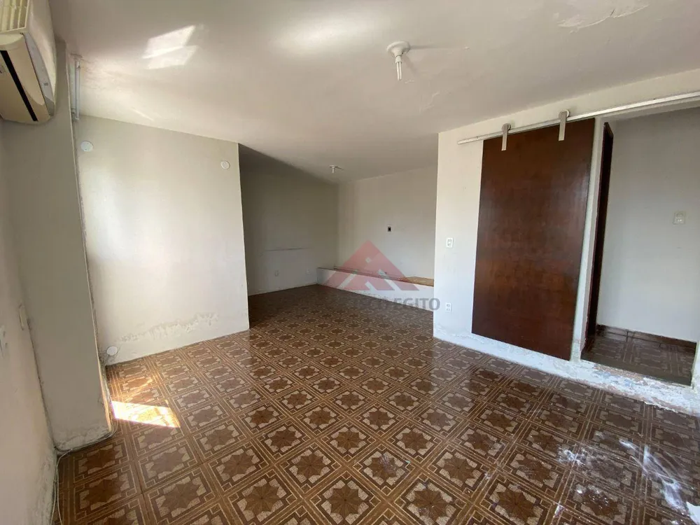 Cobertura, 3 quartos, 220 m² - Foto 4