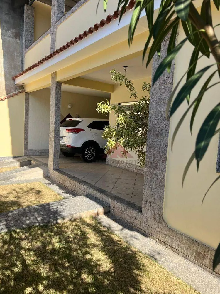 Casa, 3 quartos, 303 m² - Foto 3