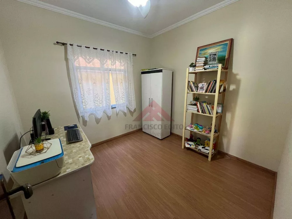 Casa, 3 quartos, 303 m² - Foto 9