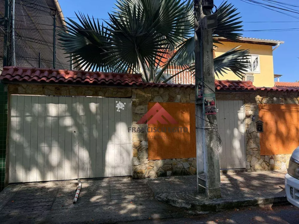 Casa, 3 quartos, 320 m² - Foto 2