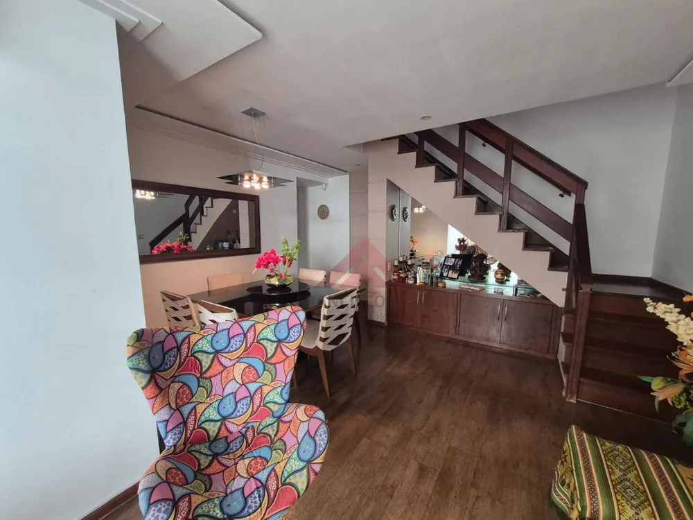 Cobertura, 3 quartos, 245 m² - Foto 6