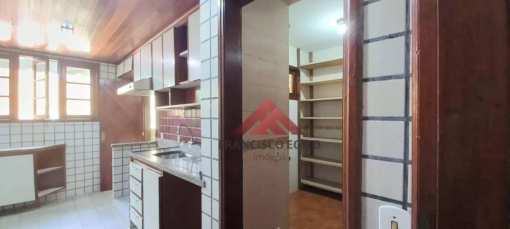 Casa, 6 quartos, 333 m² - Foto 14
