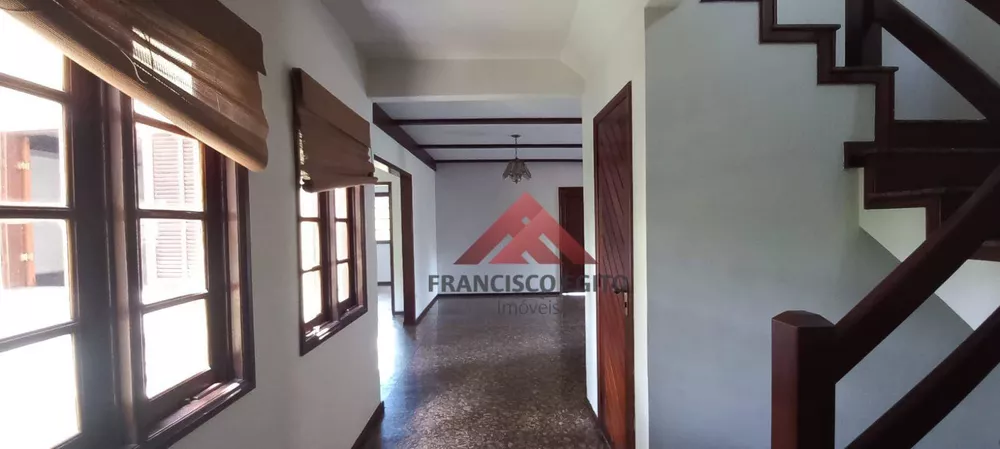 Casa, 6 quartos, 333 m² - Foto 5