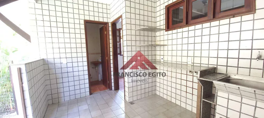 Casa, 6 quartos, 333 m² - Foto 4