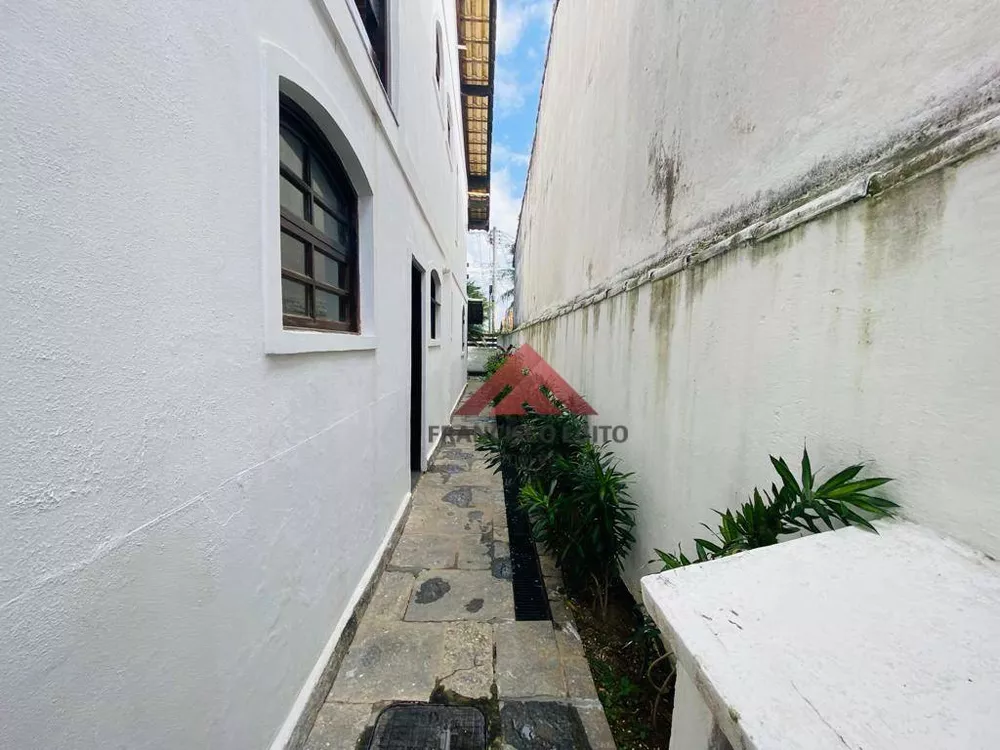 Casa, 5 quartos, 273 m² - Foto 19