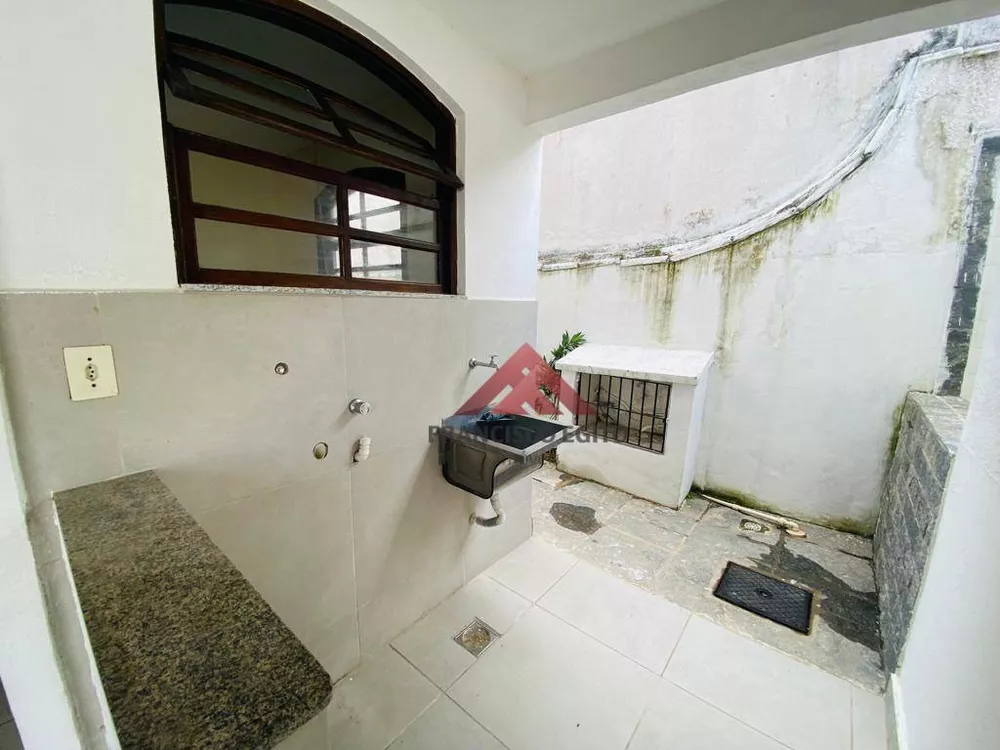 Casa, 5 quartos, 273 m² - Foto 8