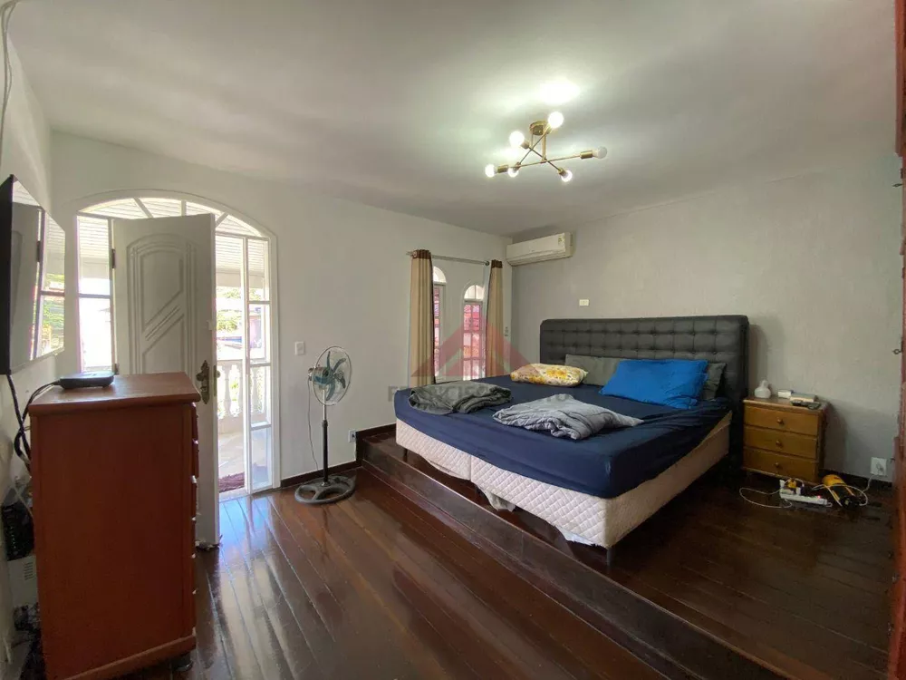 Casa, 4 quartos, 351 m² - Foto 28