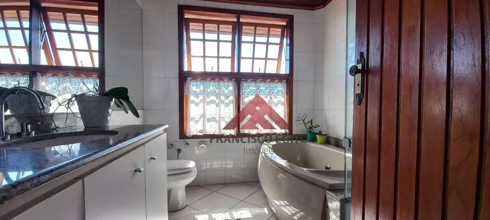 Casa, 4 quartos, 199 m² - Foto 21