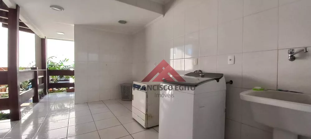 Casa, 4 quartos, 199 m² - Foto 9